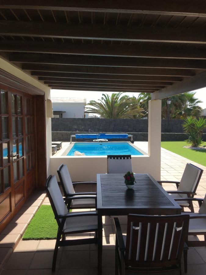 Luxury 3Bed Villa With Heated Private Pool, Full Sky And Free Wifi Playa Blanca  Exterior photo